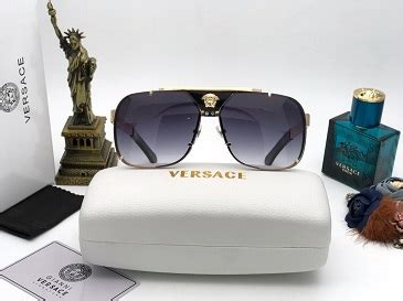 kính versace super fake|3 cách phân biệt kính Versace thật giả chuẩn nhất .